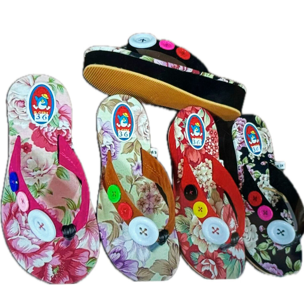 موديل نسائي W0003